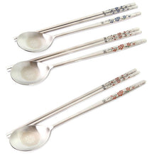 Load image into Gallery viewer, Cloisonne Apricot Flower Spoon&amp;chopsticks
