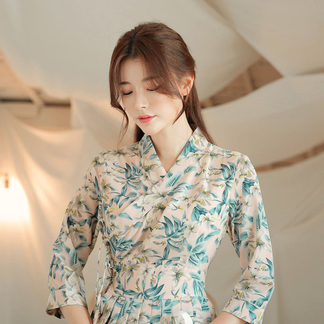 Korean Dress  Modern Hanbok Wind Flower pattern