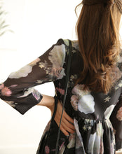 Load image into Gallery viewer, Korean Dress  Modern Hanbok black flower
