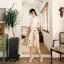 Load image into Gallery viewer, Korean Modern Hanbok Rose Skirt

