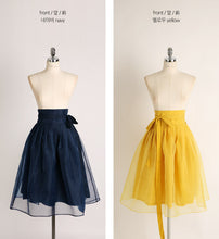 Load image into Gallery viewer, Korean Modern Hanbok Singled Layered Skirt
