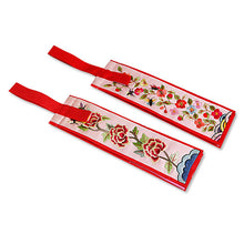Load image into Gallery viewer, Handmade knots Norigae traditional Korean accessory (Red/Purple)
