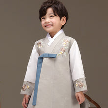 Load image into Gallery viewer, Korean Boy Hanbok Light Gray
